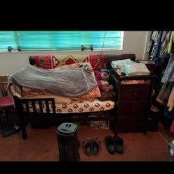 Toddler Bed And Crib 