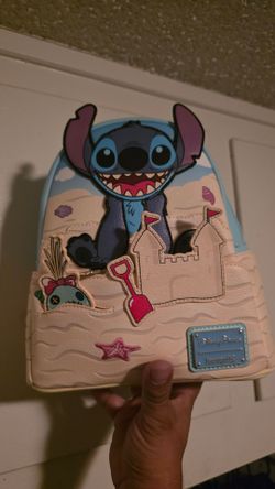 Stitch Lounge fly Disney