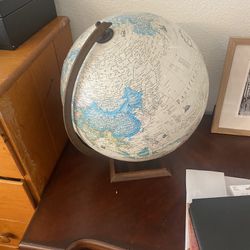 Globe Lamp 