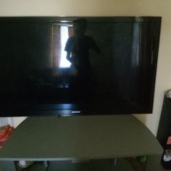 65 Inch Samsung TV 