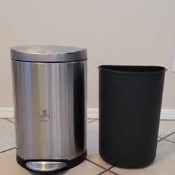 (Simplehuman) 3.1 Gallon Small Semi-Round Hands-free Step Trash Can
