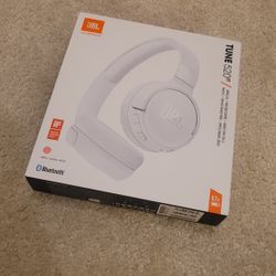 JBL Tune 520BT (NEW AND SEALED)