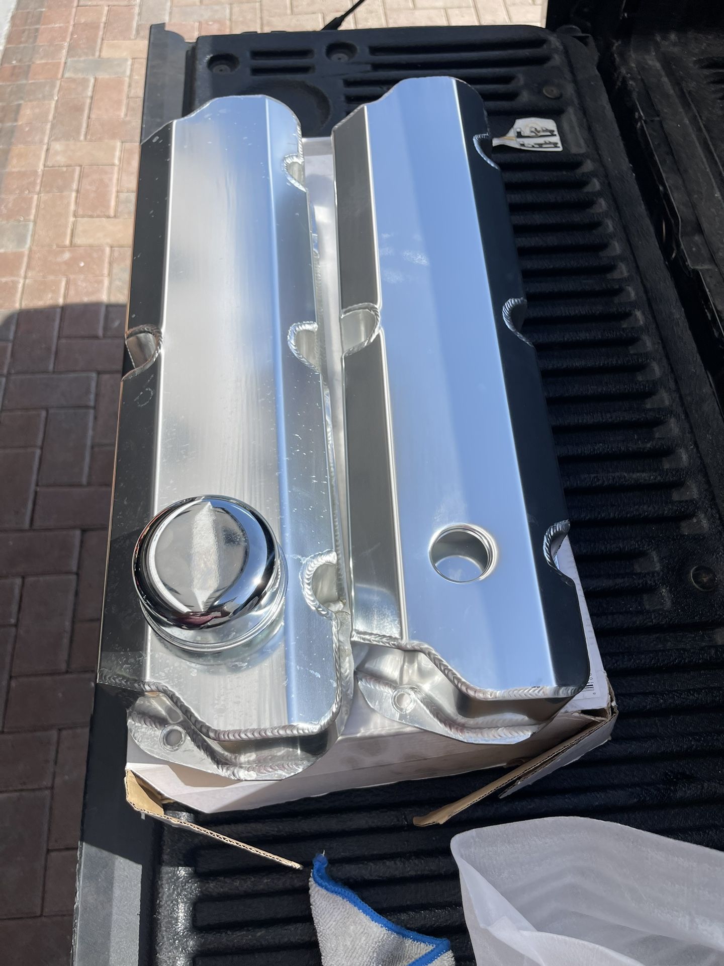 Ford Mustang 5.0 302 Sbf Aluminum Valve Covers