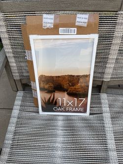 New 11” x 17” Haus & Hues White Oak Picture Frame plus freebie