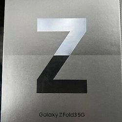 Samsung Galaxy Z Fold3 5G SM-F926U - 512GB - Phantom Black 

