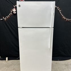 GE TOP AND BOTTOM FRIDGE ‼️‼️ FREE DELIVERY 