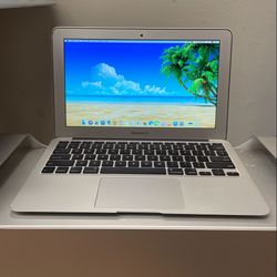 Apple MacBook Air 11” i5 4GB RAM 256GB SSD -HOT DEAL 