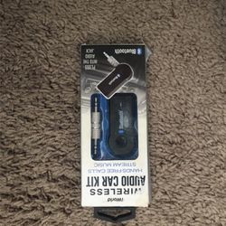 iWorld wireless Audio Car Kit Hands Free Calls Stream Music 