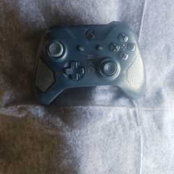 Wireless Controller For Xbox One, Model 1708