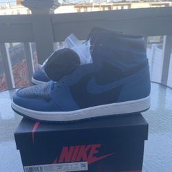 Nike Air Jordan 1 High Marina Blue Size 10.5