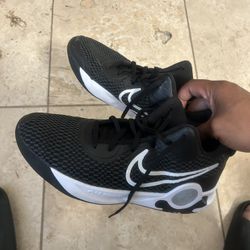 Nike Basketball Shoes 