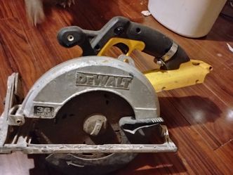 DeWalt circular saw no batt 40.00