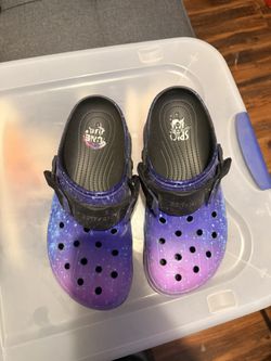 Men’s Space Jam Crocs, Size 12