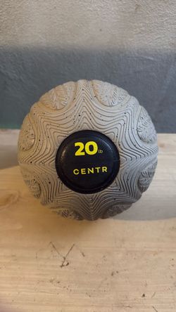 Centr 20 lb Slam Ball