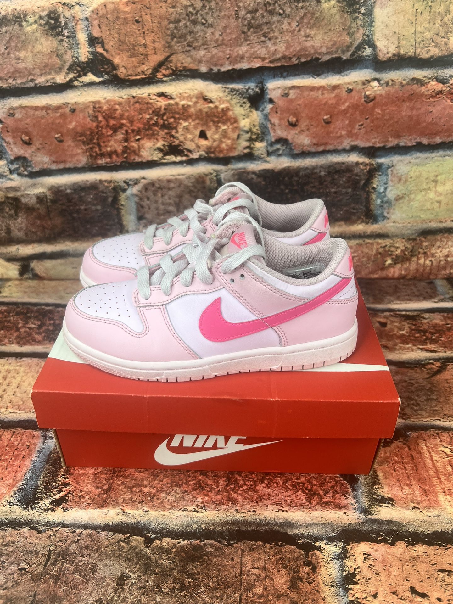 Nike Girls Dunk Low DH9756-600 Triple Pink Rose Running Sneakers Shoe Size 13.5C