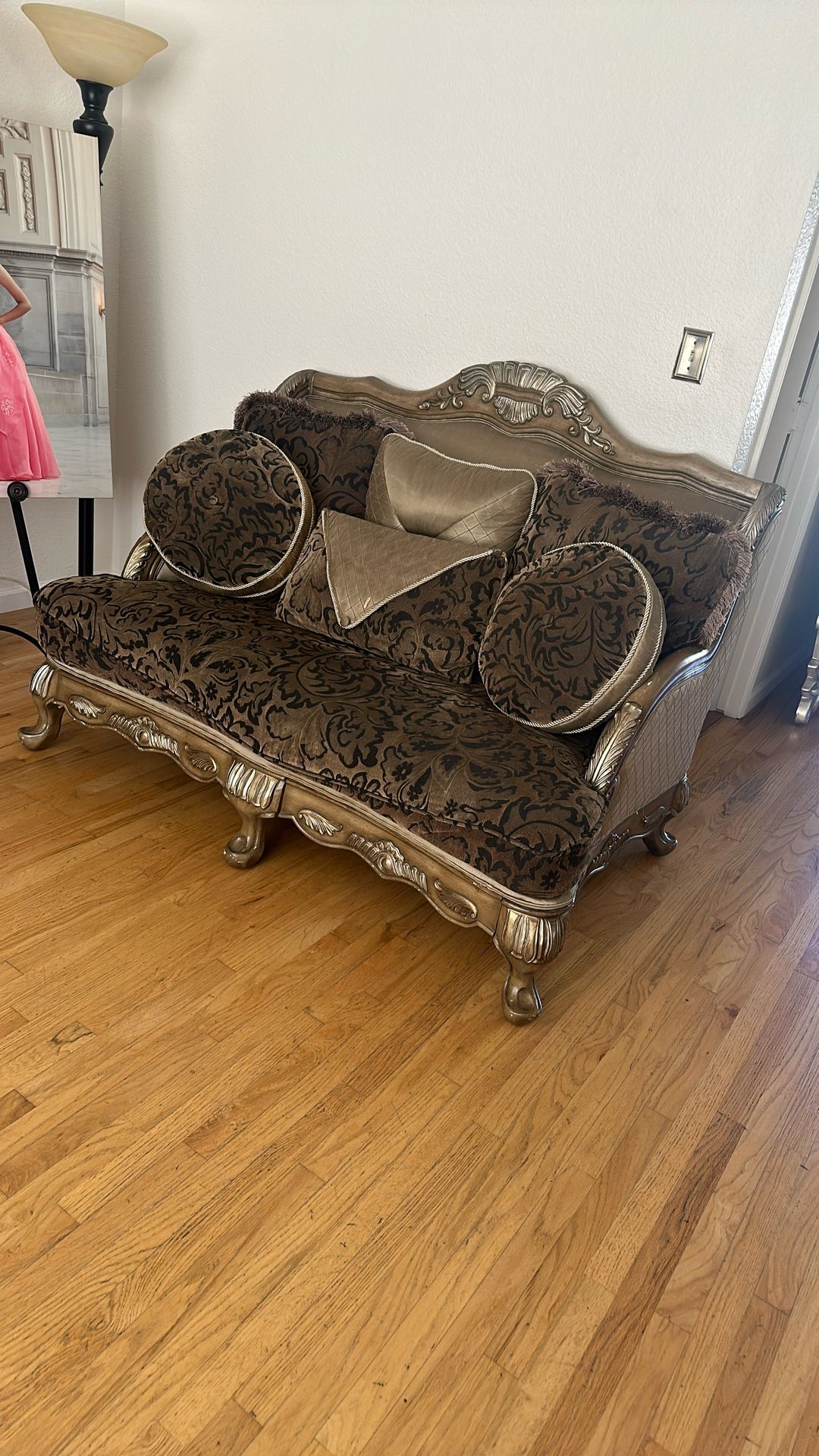 Sofa Set
