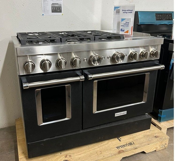 KITCHENAID 48”in GAS STOVE 