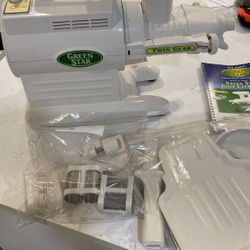 Green Star Tribest Original Cold Pressed Juicer Model GS-2000 Ivory 