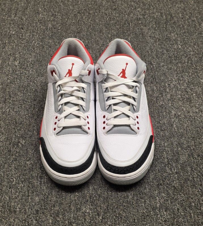 Nike Air Jordan 3 Retro Fire Red 2013 Size 10.5 (136064-120)
