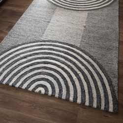 Geometric Handmade Wool Rug 5” x 7.6”