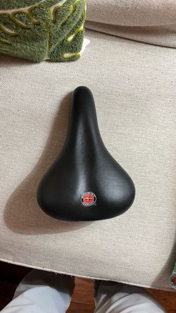 Schwinn Bike Seat (like new)