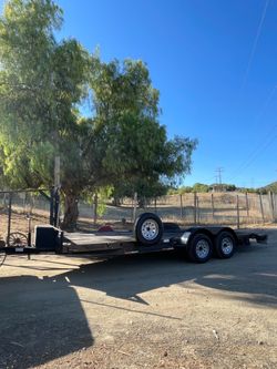 Car hauler trailer