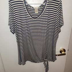 Women's 2XL =$5