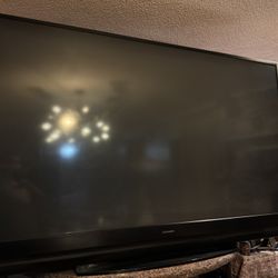 82 INCH.   MITSUBISHI.   FREE 