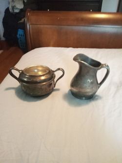 U.S. NAVY CREAM/MILK AND SUGAR??? CONTAINERS