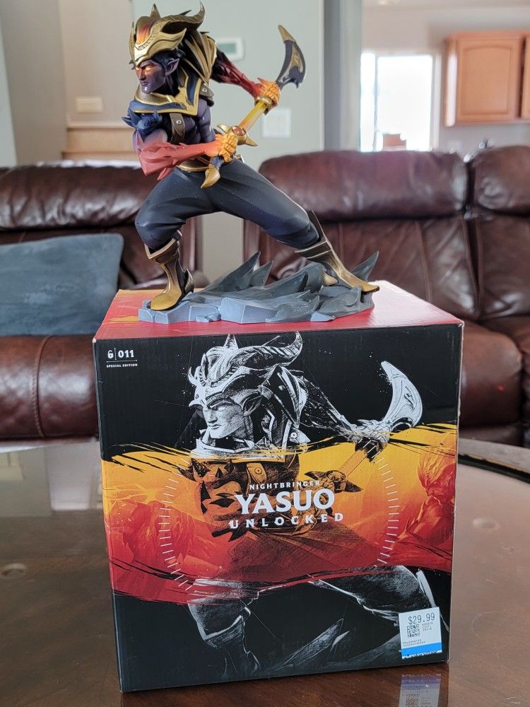 Yasuo Statue Yasuo Figure League of Legends Statue