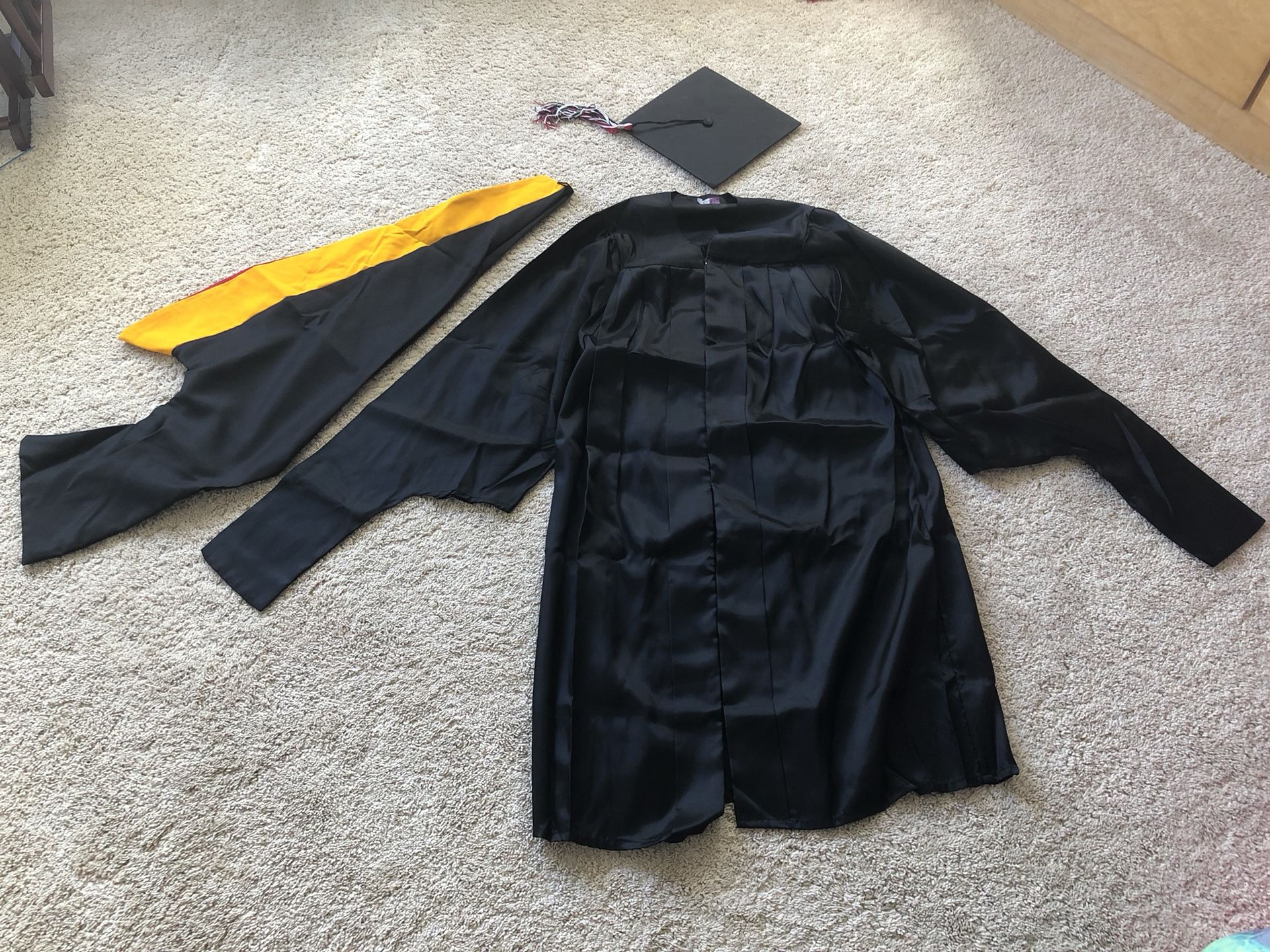 Graduation (Master’s) gown and cap -CSUEB