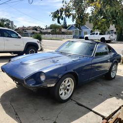 **For Parts** '73 240z Datsun