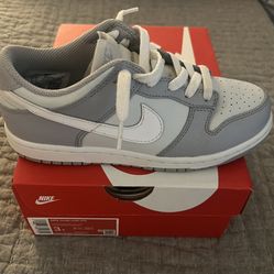 Youth Size 3Y Nike Low Dunks