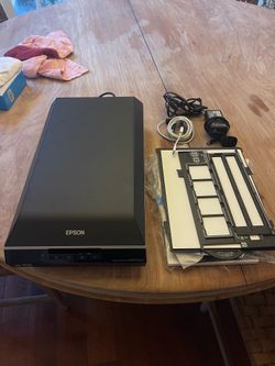 Epson Perfection V600 Photo Scanner