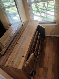 Rustic Solid Wood Dresser Combo with Mirror