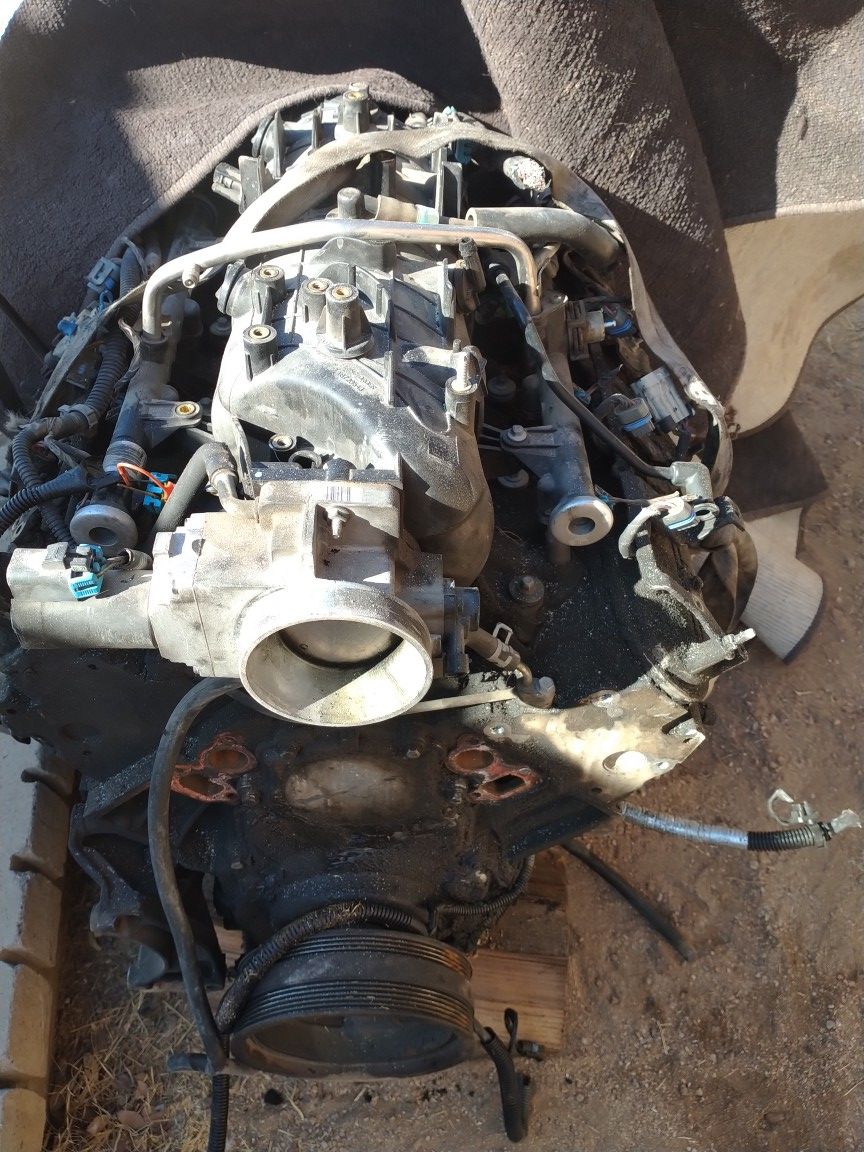 Chevi. Motor. 5,3. 2003