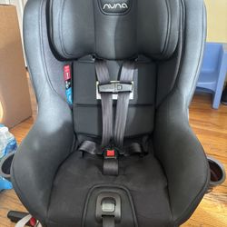 Nuna Rava convertible Car Seat 