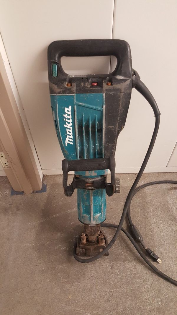 Demolition jack Hammer. Makita for Sale in Los Angeles, CA OfferUp