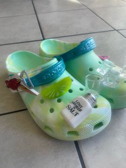 Jimmy Buffett Margaritaville Crocs X  Men's Size 8 Women's Size 10