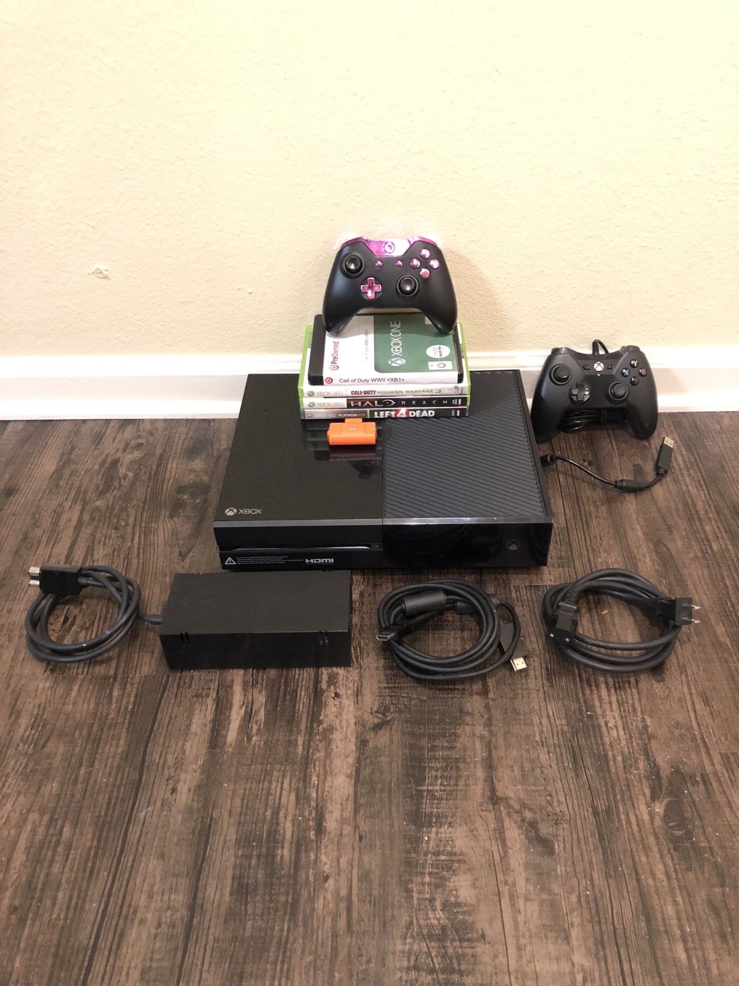 Huge Xbox One Bundle (Great Working Condition)