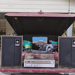 Stereo Equipment With Speakers