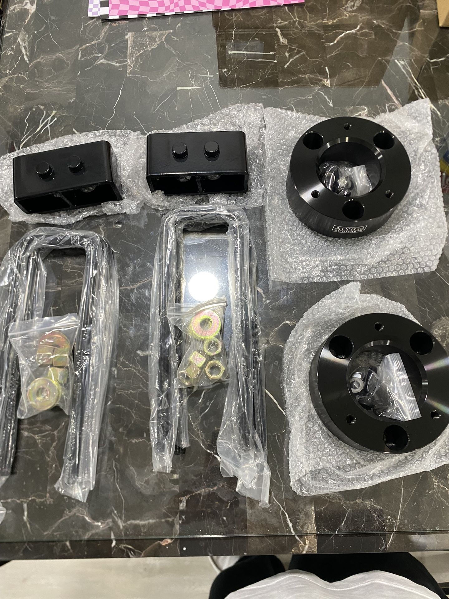 AiYigu leveling kits