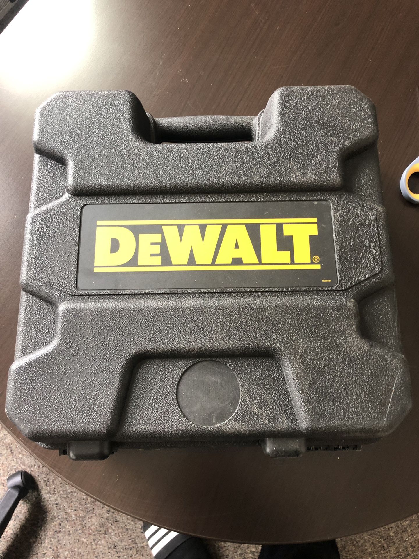 Dewalt