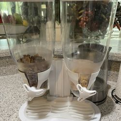 Cereal Dispenser 