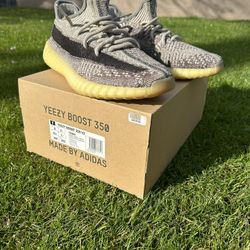 Yeezy 350 V2 “ZYON”