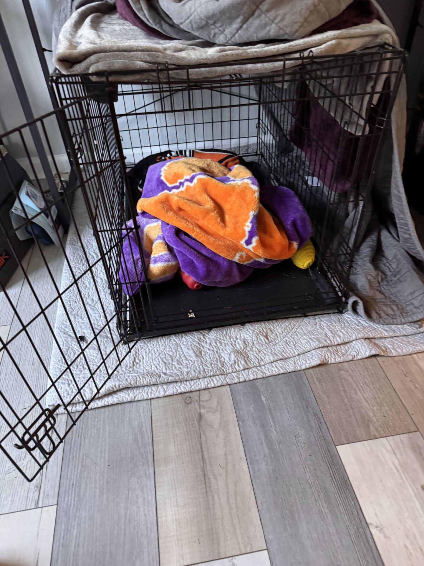 Medium Size Dog Crate
