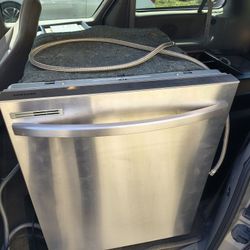 Samsung stainless steel built-in dishwasher, likely model DW80R2031US