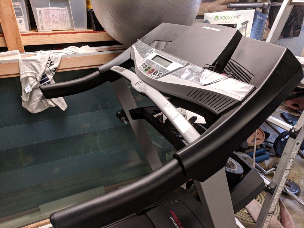 ProForm 24853 Crosswalk Treadmill