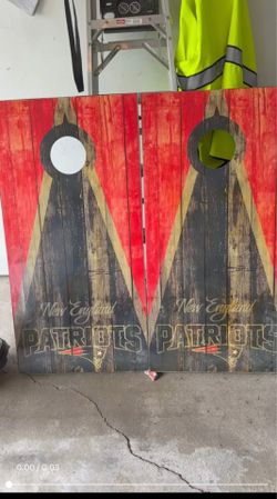 Custom cornhole boards