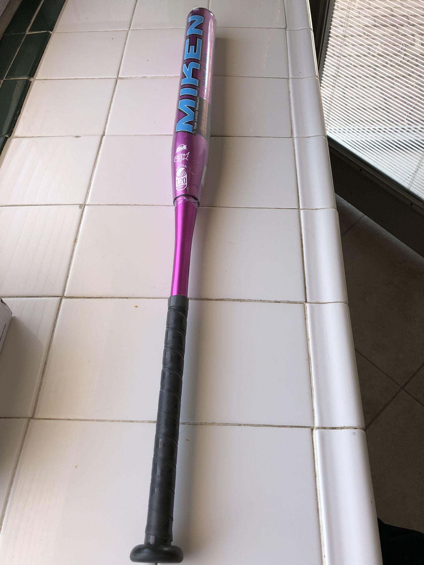 2018 Miken Psycho Maxload USSSA Slow Pitch Softball Bat: MPDILUA